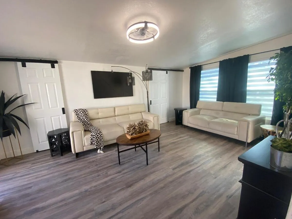 別荘 Remodeled Home In Up And Coming Tampa Neighborhood